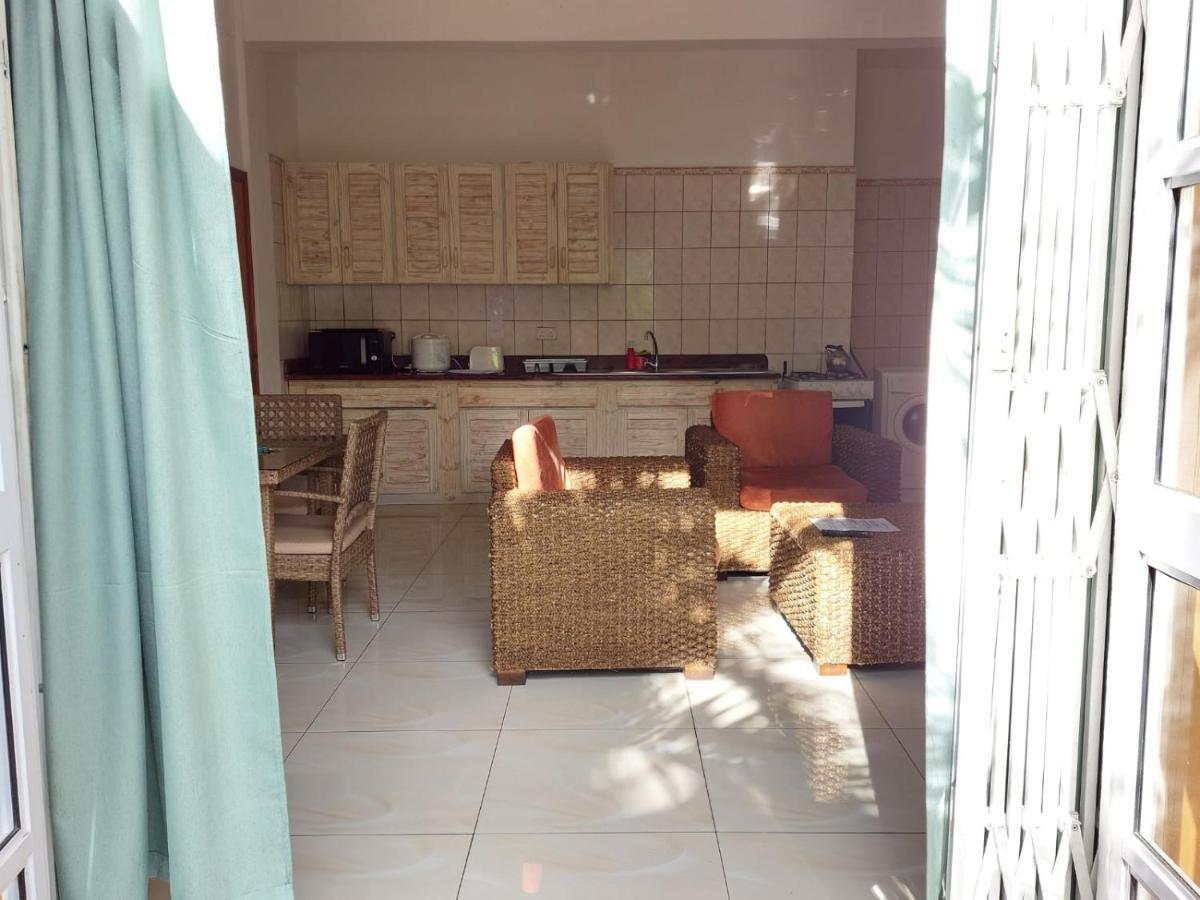 Beau Vallon Villa Self Catering With Pool Eksteriør bilde