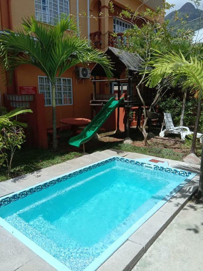 Beau Vallon Villa Self Catering With Pool Eksteriør bilde