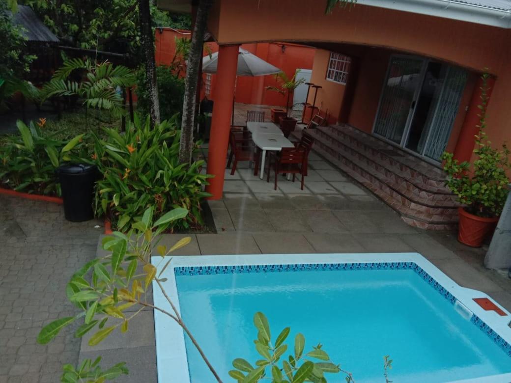 Beau Vallon Villa Self Catering With Pool Eksteriør bilde