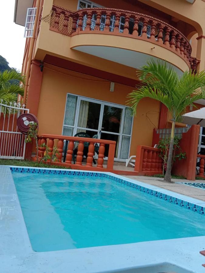Beau Vallon Villa Self Catering With Pool Eksteriør bilde